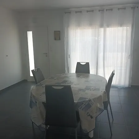 Дом отдыха Maison Recente Oceadune Avec Piscine Hors-sol L'ete Сен-Жан-де-Мон